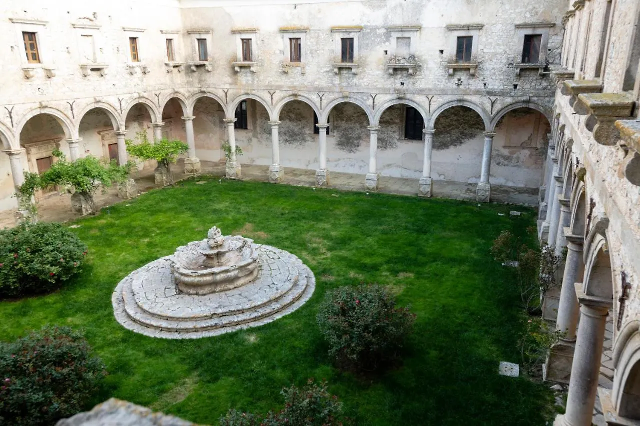 Landhaus Gasthaus Abbazia Santa Maria Del Bosco Contessa Entellina