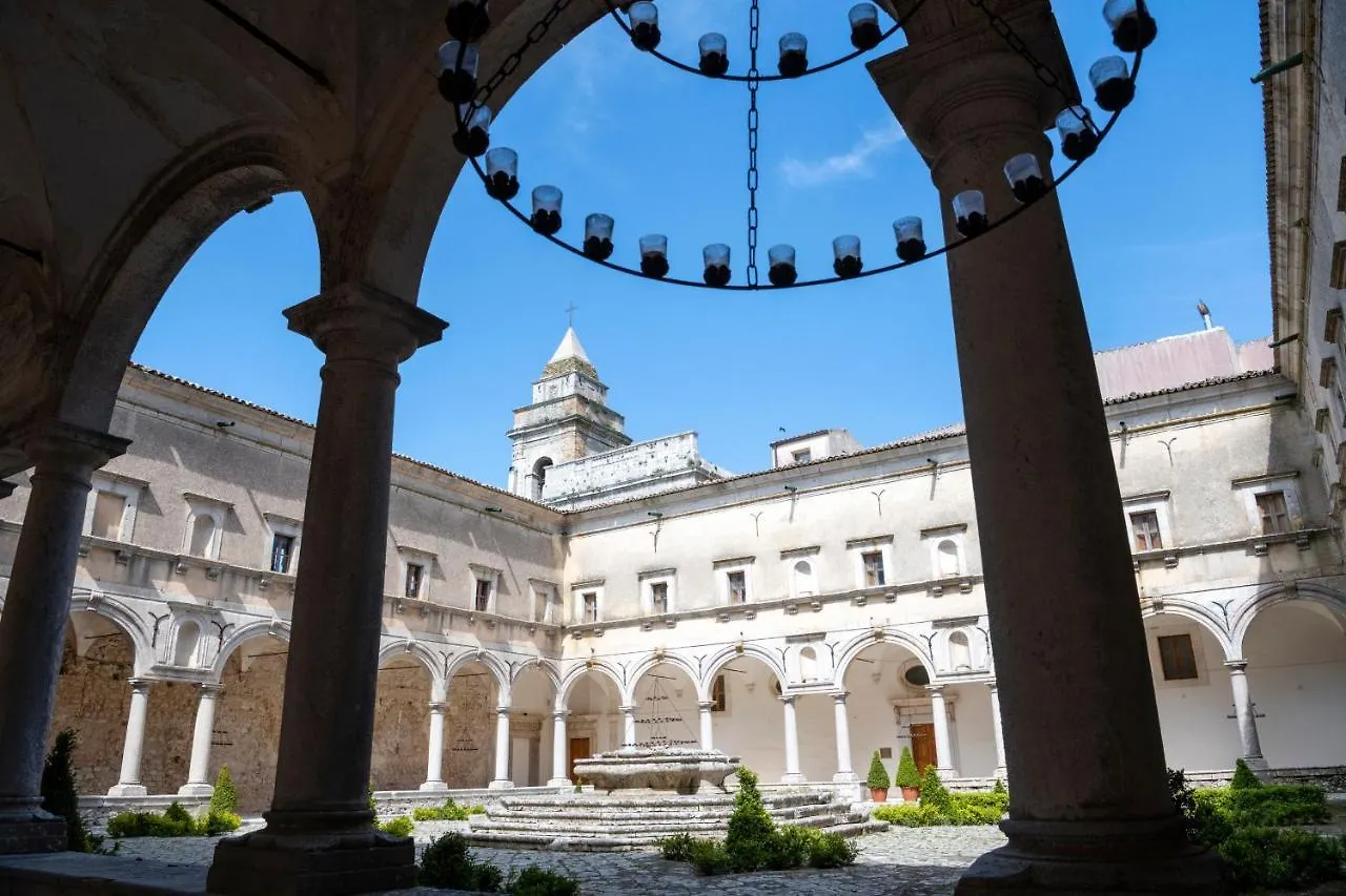 Gasthaus Abbazia Santa Maria Del Bosco Contessa Entellina Landhaus