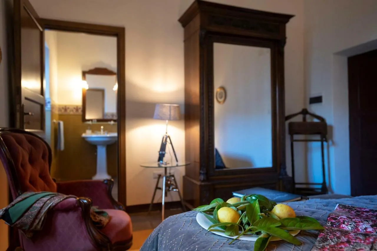 Gasthaus Abbazia Santa Maria Del Bosco Contessa Entellina Italien
