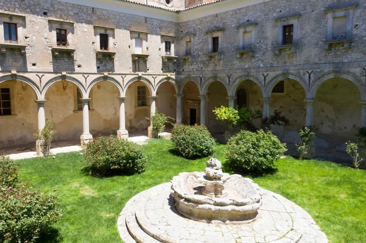 Gasthaus Abbazia Santa Maria Del Bosco Contessa Entellina 0*,