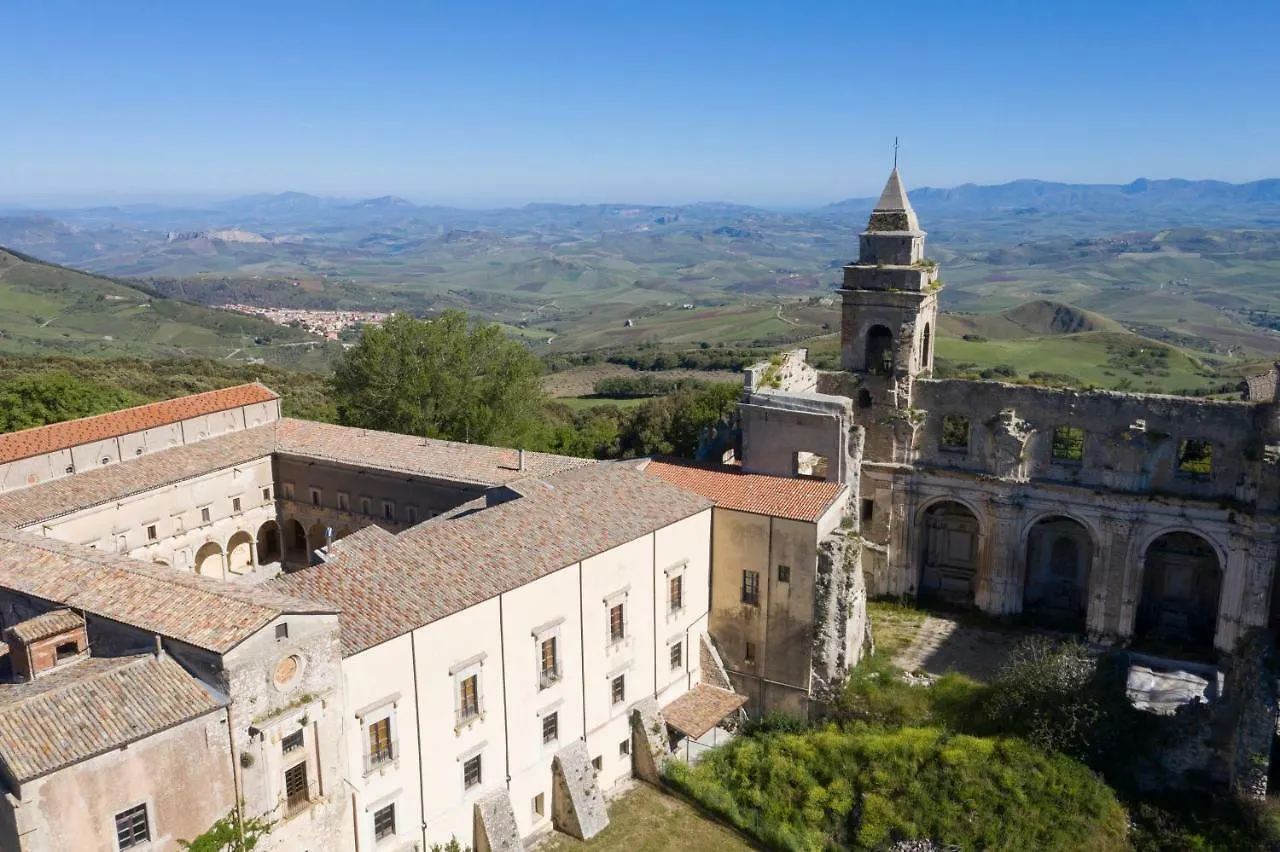 Gasthaus Abbazia Santa Maria Del Bosco Contessa Entellina Landhaus